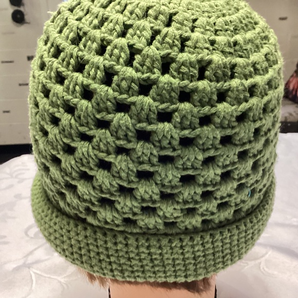 Vintage green HAT KNIT.  With beautifflowers must see beautiful handmade artisan - Picture 7 of 8